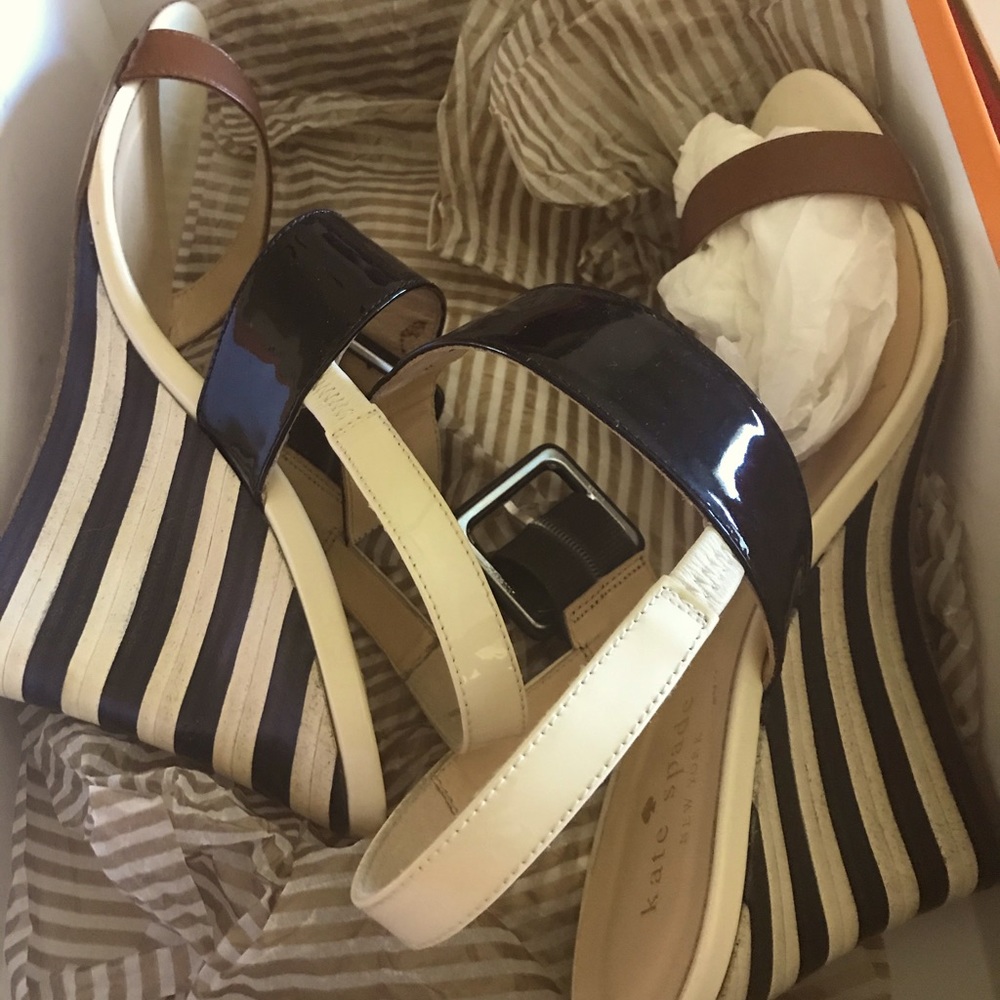 Kate Spade Isola striped wedges sz6